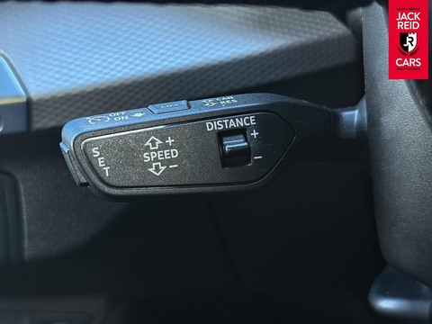 2.0 TDI 30 Technik SUV 5dr Diesel S Tronic Euro 6 (s/s) (116 ps)