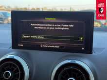 Audi Q2 TDI Technik 2.0 TDI 30 Technik SUV 5dr Diesel S Tronic Euro 6 (s/s) (116 ps) 