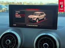 Audi Q2 TDI Technik 2.0 TDI 30 Technik SUV 5dr Diesel S Tronic Euro 6 (s/s) (116 ps) 