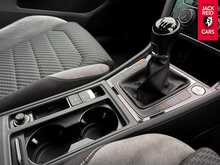 Volkswagen Golf TSI EVO R-Line 1.5 TSI EVO R-Line Hatchback 5dr Petrol Manual Euro 6 (s/s) (150 ps) 