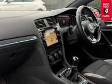 Volkswagen Golf TSI EVO R-Line 1.5 TSI EVO R-Line Hatchback 5dr Petrol Manual Euro 6 (s/s) (150 ps) 