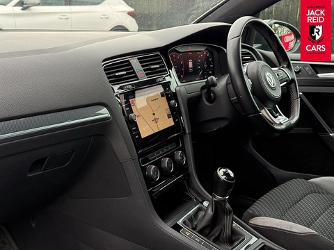 1.5 TSI EVO R-Line Hatchback 5dr Petrol Manual Euro 6 (s/s) (150 ps)