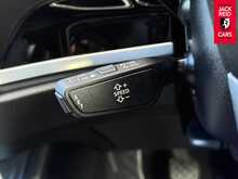 Audi Q3 TFSI CoD Technik 1.5 TFSI CoD 35 Technik SUV 5dr Petrol Manual Euro 6 (s/s) (150 ps) 