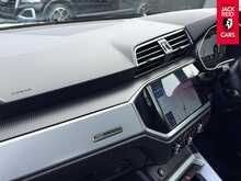 Audi Q3 TFSI CoD Technik 1.5 TFSI CoD 35 Technik SUV 5dr Petrol Manual Euro 6 (s/s) (150 ps) 