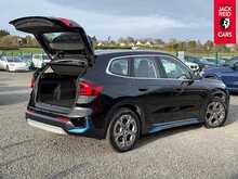 BMW iX1 30 xLine 30 66.5kWh xLine SUV 5dr Electric Auto xDrive (11kW Charger) (313 ps) 