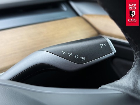 Standard Range Plus Saloon 4dr Electric Auto RWD (241 bhp)