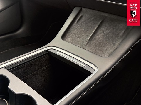 Standard Range Plus Saloon 4dr Electric Auto RWD (241 bhp)