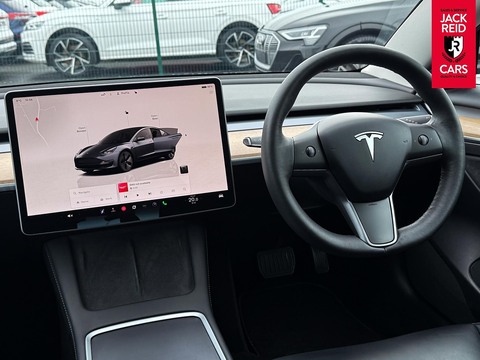 Standard Range Plus Saloon 4dr Electric Auto RWD (241 bhp)