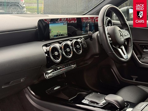 1.5 A180d Sport Hatchback 5dr Diesel 7G-DCT Euro 6 (s/s) (116 ps)