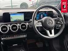 Mercedes-Benz A Class A180d Sport 1.5 A180d Sport Hatchback 5dr Diesel 7G-DCT Euro 6 (s/s) (116 ps) 