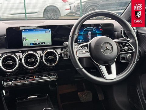 1.5 A180d Sport Hatchback 5dr Diesel 7G-DCT Euro 6 (s/s) (116 ps)