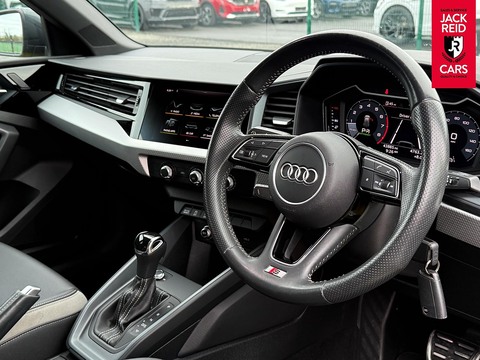 1.5 TFSI 35 S line Contrast Edition Sportback 5dr Petrol S Tronic Euro 6 (s/s) (150 ps)