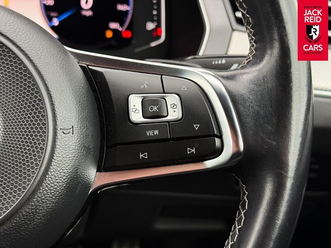 2.0 TSI R-Line Fastback 5dr Petrol DSG Euro 6 (s/s) (190 ps)