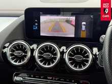 Mercedes-Benz EQA EQA 250 AMG Line EQA 250 66.5kWh AMG Line SUV 5dr Electric Auto (190 ps) 