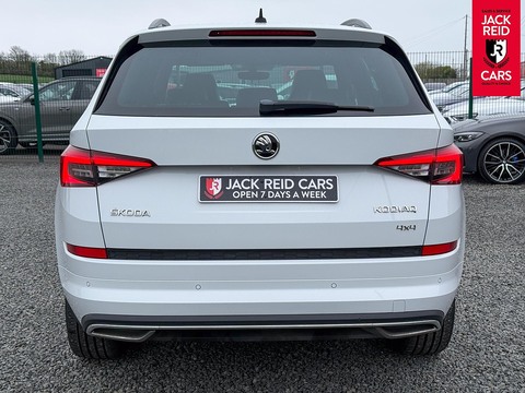 2.0 TDI SportLine SUV 5dr Diesel DSG 4WD Euro 6 (s/s) (7 Seat) (190 ps)