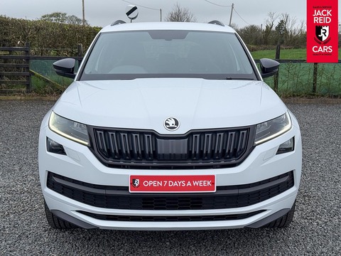 2.0 TDI SportLine SUV 5dr Diesel DSG 4WD Euro 6 (s/s) (7 Seat) (190 ps)