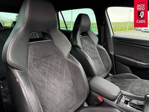 2.0 TDI SportLine SUV 5dr Diesel DSG 4WD Euro 6 (s/s) (7 Seat) (190 ps)
