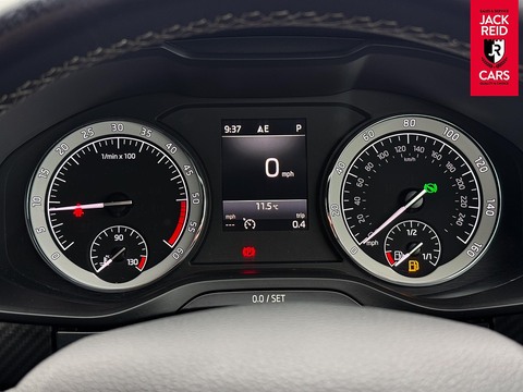 2.0 TDI SportLine SUV 5dr Diesel DSG 4WD Euro 6 (s/s) (7 Seat) (190 ps)