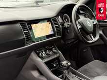 Skoda Kodiaq TDI SportLine 2.0 TDI SportLine SUV 5dr Diesel DSG 4WD Euro 6 (s/s) (7 Seat) (190 ps) 