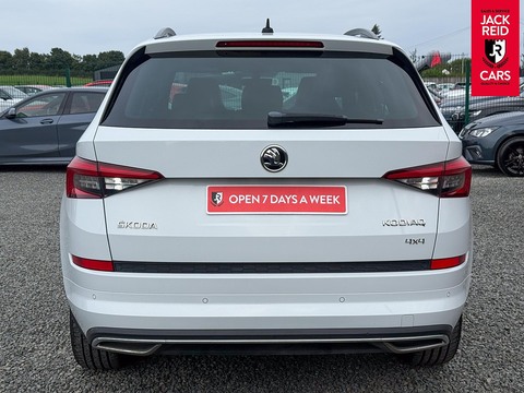 2.0 TDI SportLine SUV 5dr Diesel DSG 4WD Euro 6 (s/s) (7 Seat) (190 ps)