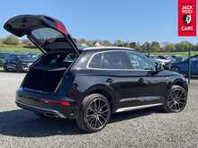 Audi Q5 TDI S line 2.0 TDI 40 S line SUV 5dr Diesel S Tronic quattro Euro 6 (s/s) (204 ps) 
