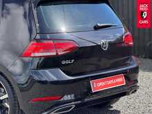 Volkswagen Golf TSI EVO R-Line 1.5 TSI EVO GPF R-Line Hatchback 5dr Petrol DSG Euro 6 (s/s) (150 ps) 