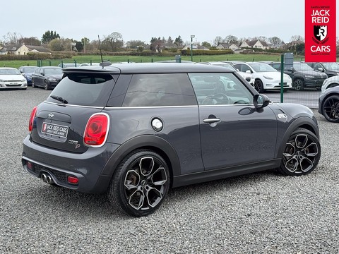 2.0 Cooper SD Hatchback 3dr Diesel Manual Euro 6 (s/s) (170 ps)