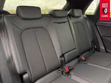 Audi Q3 TDI Black Edition 2.0 TDI 40 Black Edition SUV 5dr Diesel S Tronic quattro Euro 6 (s/s) (200 ps) 
