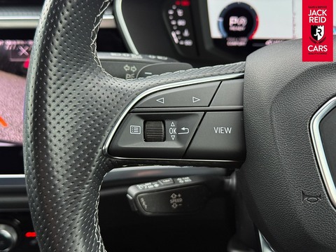 2.0 TDI 40 Black Edition SUV 5dr Diesel S Tronic quattro Euro 6 (s/s) (200 ps)