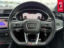 Audi Q3 TDI Black Edition 2.0 TDI 40 Black Edition SUV 5dr Diesel S Tronic quattro Euro 6 (s/s) (200 ps) 
