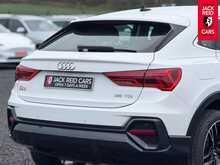 Audi Q3 TDI Sport 2.0 TDI 35 Sport Sportback 5dr Diesel Manual Euro 6 (s/s) (150 ps) 
