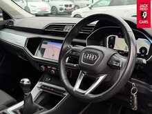 Audi Q3 TDI Sport 2.0 TDI 35 Sport Sportback 5dr Diesel Manual Euro 6 (s/s) (150 ps) 