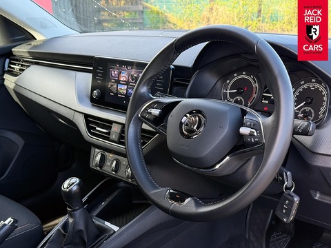 1.0 TSI SE Hatchback 5dr Petrol Manual Euro 6 (s/s) (110 ps)