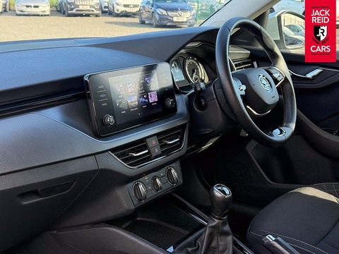 1.0 TSI SE Hatchback 5dr Petrol Manual Euro 6 (s/s) (110 ps)