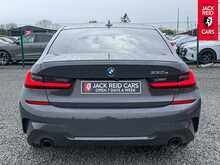 BMW 3 Series 330e M Sport Pro Edition 2.0 330e 12kWh M Sport Pro Edition Saloon 4dr Petrol Plug-in Hybrid Auto Euro 6 (s/s) (292 ps) 