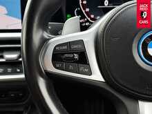 BMW 3 Series 330e M Sport Pro Edition 2.0 330e 12kWh M Sport Pro Edition Saloon 4dr Petrol Plug-in Hybrid Auto Euro 6 (s/s) (292 ps) 