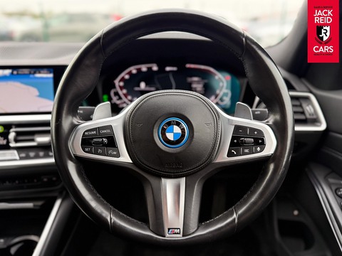 2.0 330e 12kWh M Sport Pro Edition Saloon 4dr Petrol Plug-in Hybrid Auto Euro 6 (s/s) (292 ps)