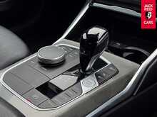 BMW 3 Series 330e M Sport Pro Edition 2.0 330e 12kWh M Sport Pro Edition Saloon 4dr Petrol Plug-in Hybrid Auto Euro 6 (s/s) (292 ps) 