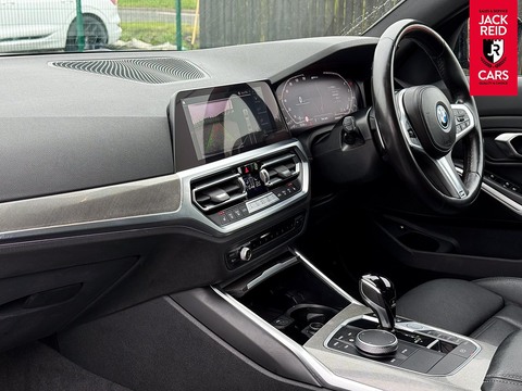 2.0 330e 12kWh M Sport Pro Edition Saloon 4dr Petrol Plug-in Hybrid Auto Euro 6 (s/s) (292 ps)