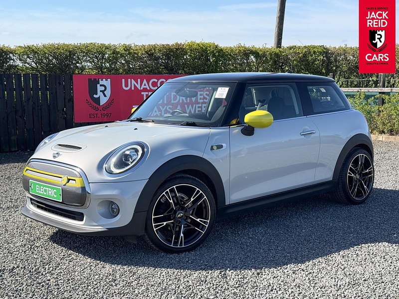 2021 mini electric hatch *navigation pack* *digital cockpit* *cruise control* 55,643 mls automatic electric 0.0 2021 £9,995... photo