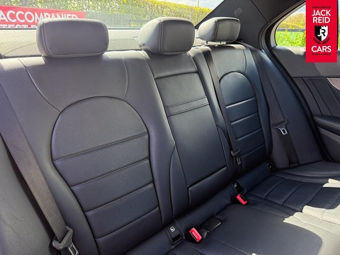 2.1 C220d AMG Line Saloon 4dr Diesel G-Tronic+ Euro 6 (s/s) (170 ps)