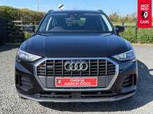Audi Q3 TDI Technik 2.0 TDI 35 Technik SUV 5dr Diesel S Tronic quattro Euro 6 (s/s) (150 ps) 