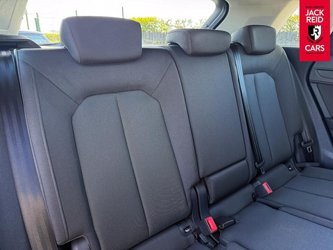 2.0 TDI 35 Technik SUV 5dr Diesel S Tronic quattro Euro 6 (s/s) (150 ps)