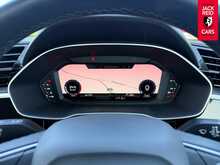Audi Q3 TDI Technik 2.0 TDI 35 Technik SUV 5dr Diesel S Tronic quattro Euro 6 (s/s) (150 ps) 