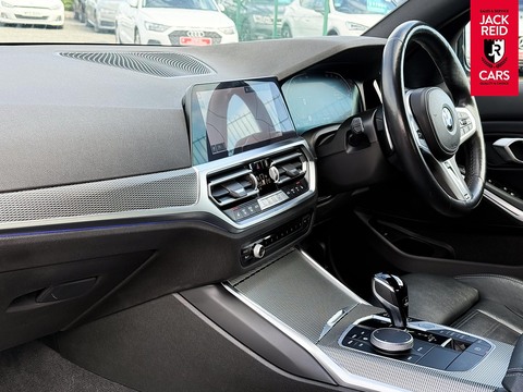2.0 320i M Sport Saloon 4dr Petrol Auto Euro 6 (s/s) (184 ps)