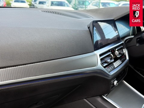 2.0 320i M Sport Saloon 4dr Petrol Auto Euro 6 (s/s) (184 ps)