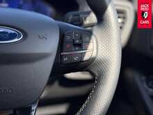 Ford Focus EcoBlue ST EcoBlue ST Hatchback 2.0 Manual Diesel 
