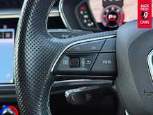 Audi Q3 TDI Edition 1 2.0 TDI 40 Edition 1 Sportback 5dr Diesel S Tronic quattro Euro 6 (s/s) (200 ps) 