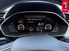 Audi Q3 TDI Edition 1 2.0 TDI 40 Edition 1 Sportback 5dr Diesel S Tronic quattro Euro 6 (s/s) (200 ps) 