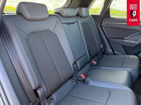 2.0 TDI 35 S line SUV 5dr Diesel S Tronic Euro 6 (s/s) (150 ps)